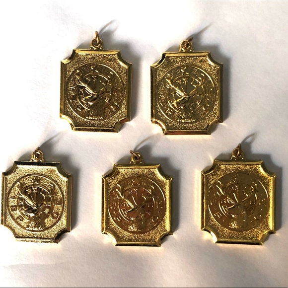 B.P.O.E. ELKS LODGE PENDANT MEDALLION GOLD TONE - Picture 6 of 9